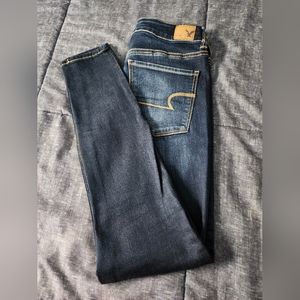 AMERICAN EAGLE OUTFITTER DENIM DARK WASH JEANS